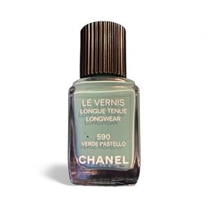 CHANEL Le Vernis Longwear Nail Polish  shade #590 Verde Pastello Full Size BNWOT